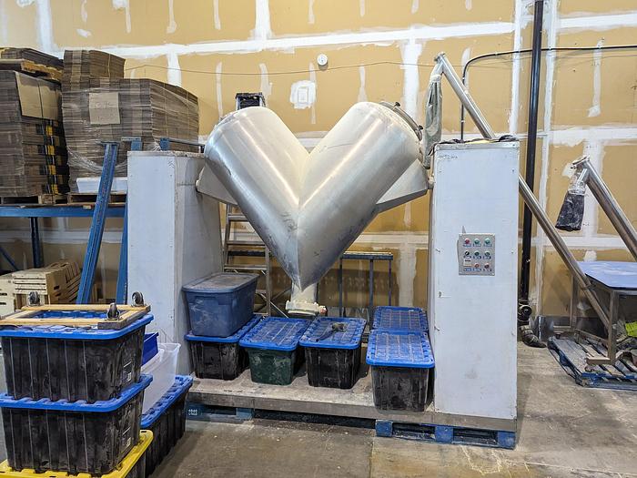 Used V Blender with Infeed & Outfeed Augers