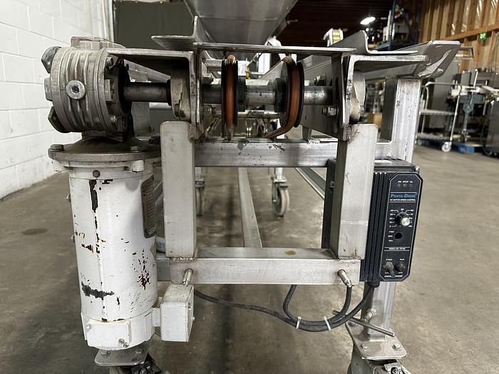 Used Berry Volumetric Clamshell Filler