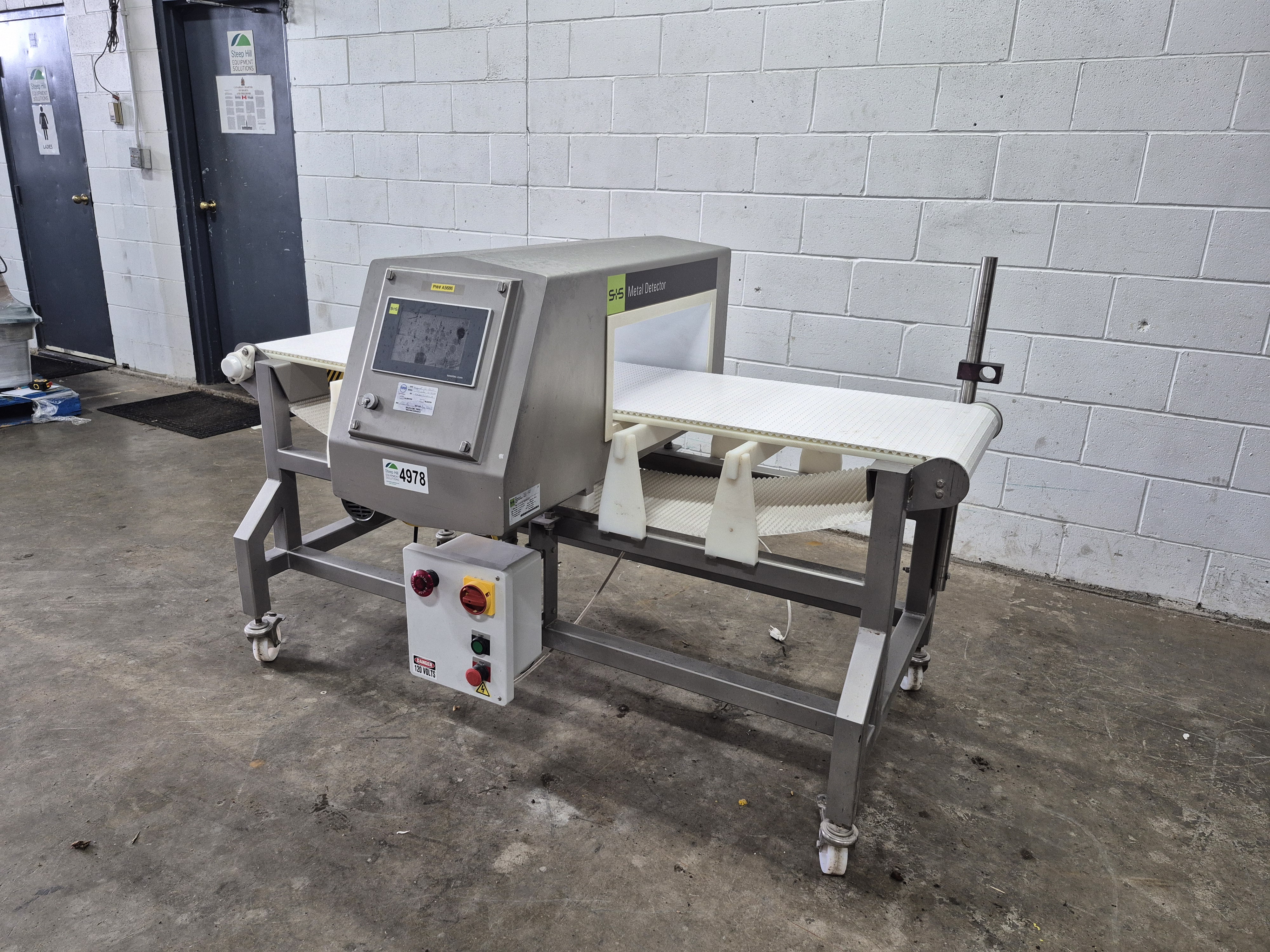 Used Sesotec C-Scan GHF Metal Detector