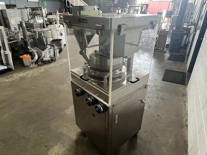 Used Vanguard Rotary Tablet Press