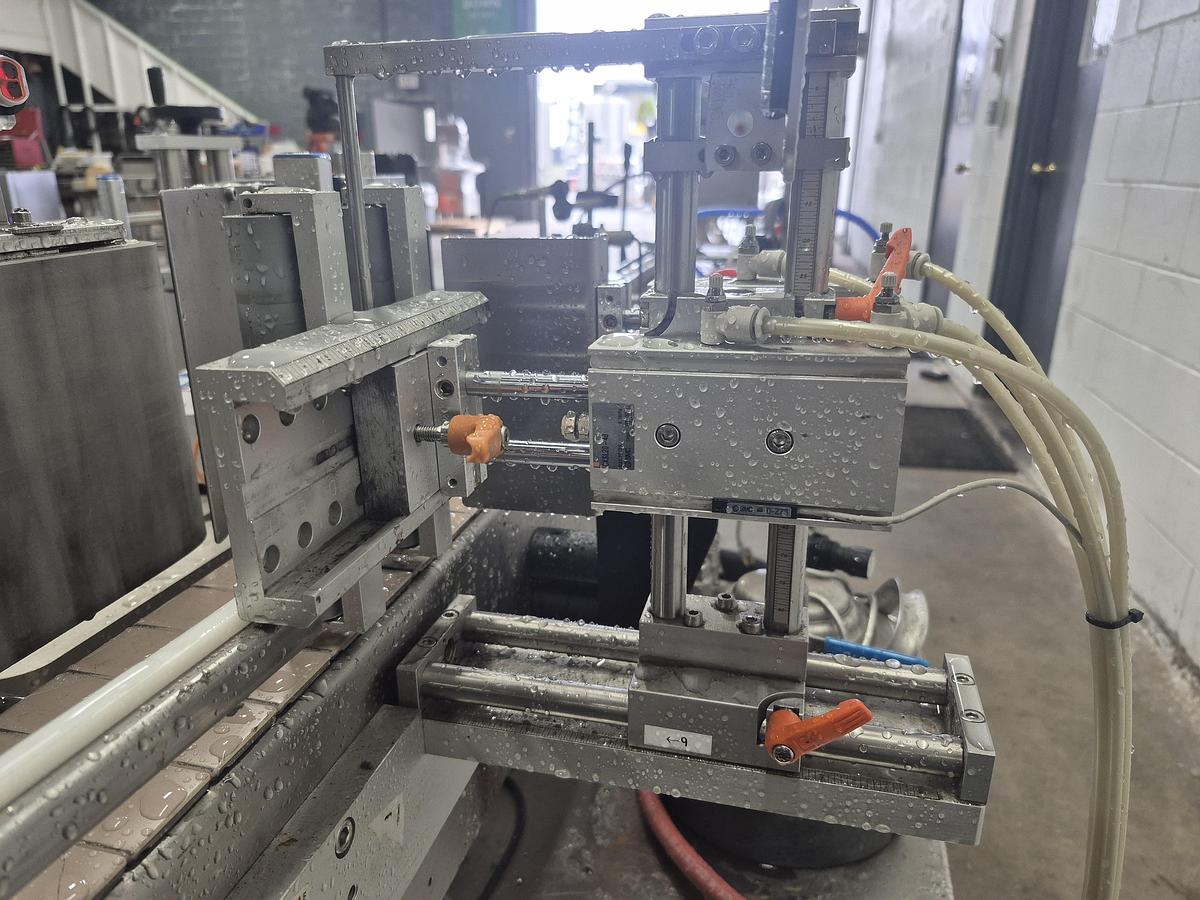 Used Aesus Eco Wrap Prism Labelling Machine