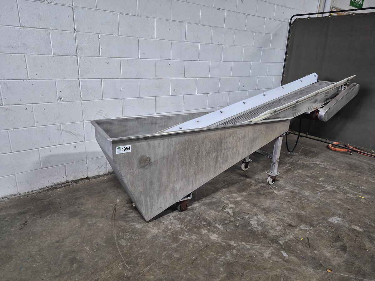 Used Incline Conveyor with Dump Tank
