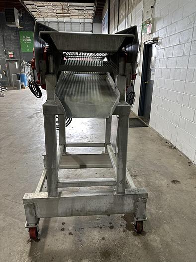 Used ROMA Vibratory Conveyor