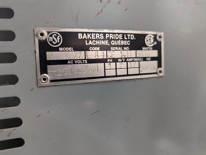 Used Bakers Pride Pizza Oven