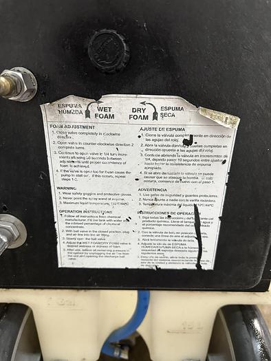 Used Wet/Dry Foam Clean 