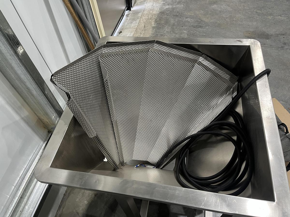 Used SS Hopper w/ Vibratory Feeder