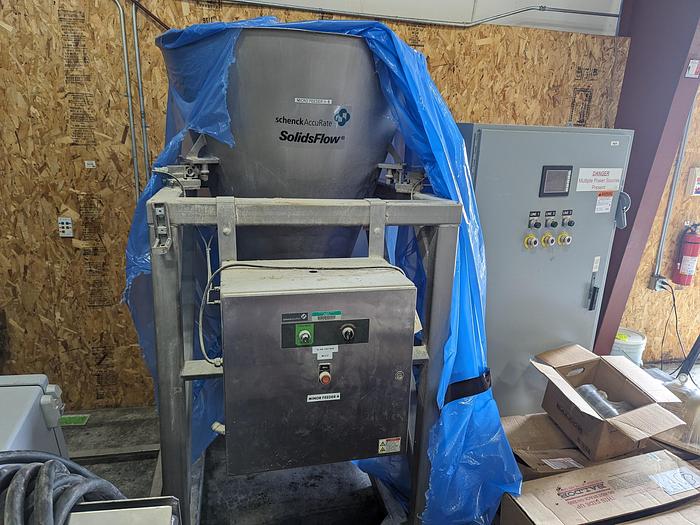 Used Schenk AccuRate Feeder Hopper