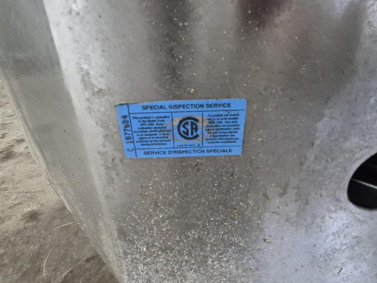 Used Aesus AESFill AF6 Fully Automatic 6-Head Liquid Filling Machine