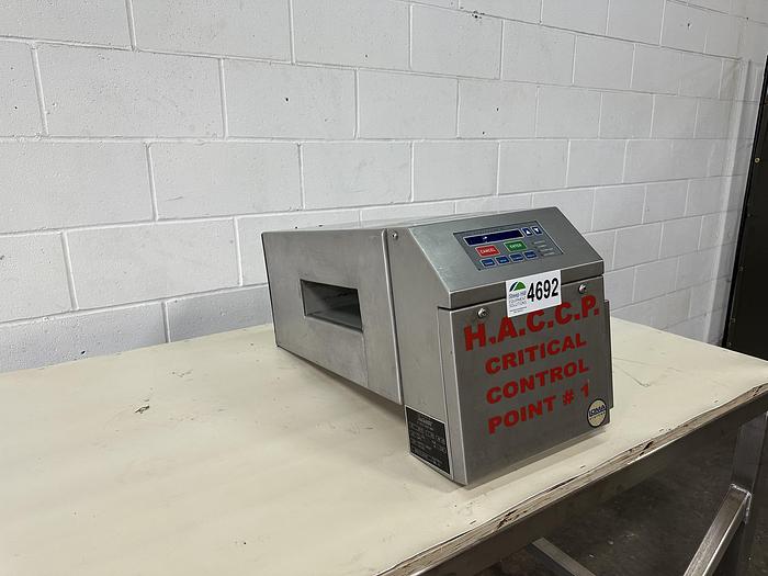Used Loma Superscan Metal Detector