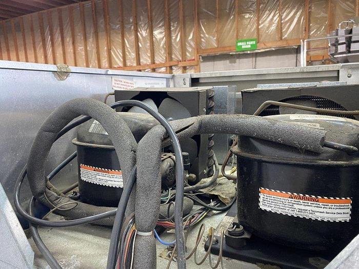 Used Continental 1RF Dual Temp Refrigerator