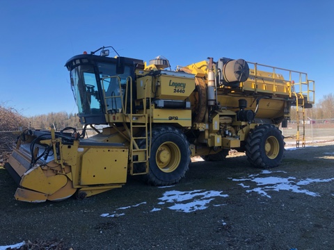 Used OXBO Pea Harvester
