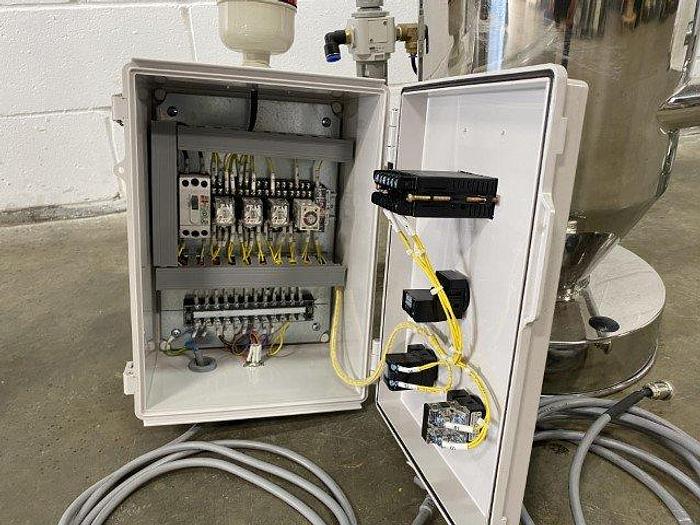 Used Daehan DWVE-300 Vacuum Conveyors