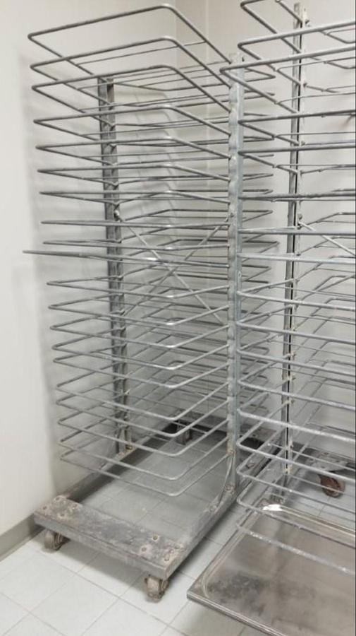 Used Baking Sheet Racking (Includes Baking Sheets)