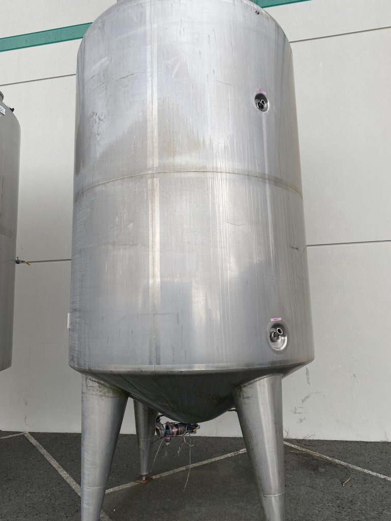 Used 11,500 Litre Dairy Tanks
