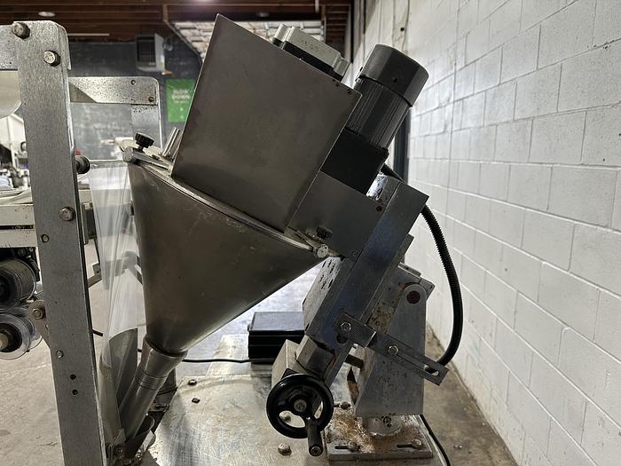 Used Vertical Form Fill Sachet Machine with Auger Filler