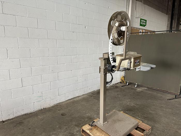 Used Kwik Lok 865 Automatic Bag Closer