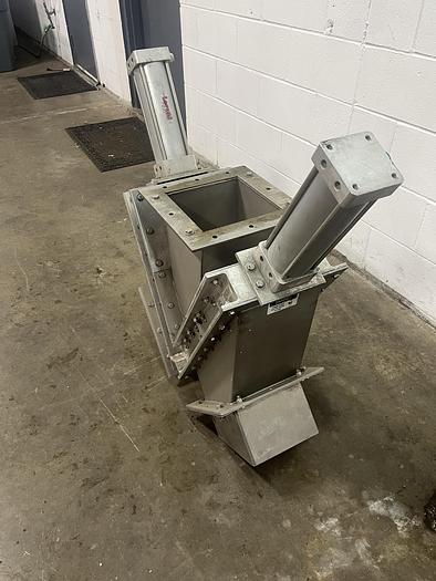 Used Lorenz GDCG-800 Gravity Dual Control Gate
