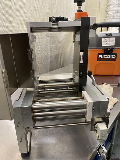 Used La Monferrina P6 Pasta Machine