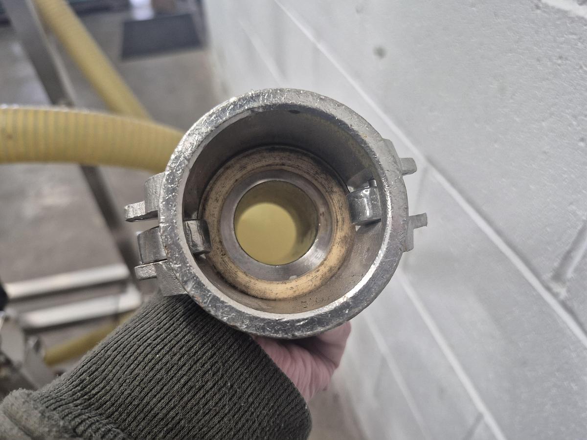Used Sandpiper Air-Powered Double Diaphragm Pump