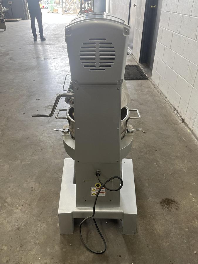 Used EFI 30 Quart Mixer 