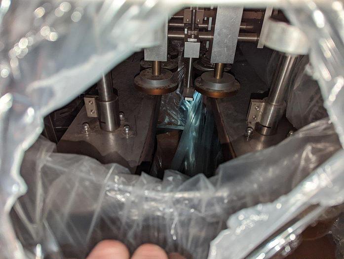 Used Automatic Inline Bottle Capper