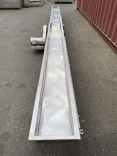 Used Commercial 21' Shaker Conveyor