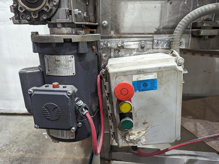 Used Fortress Phantom Metal Detector