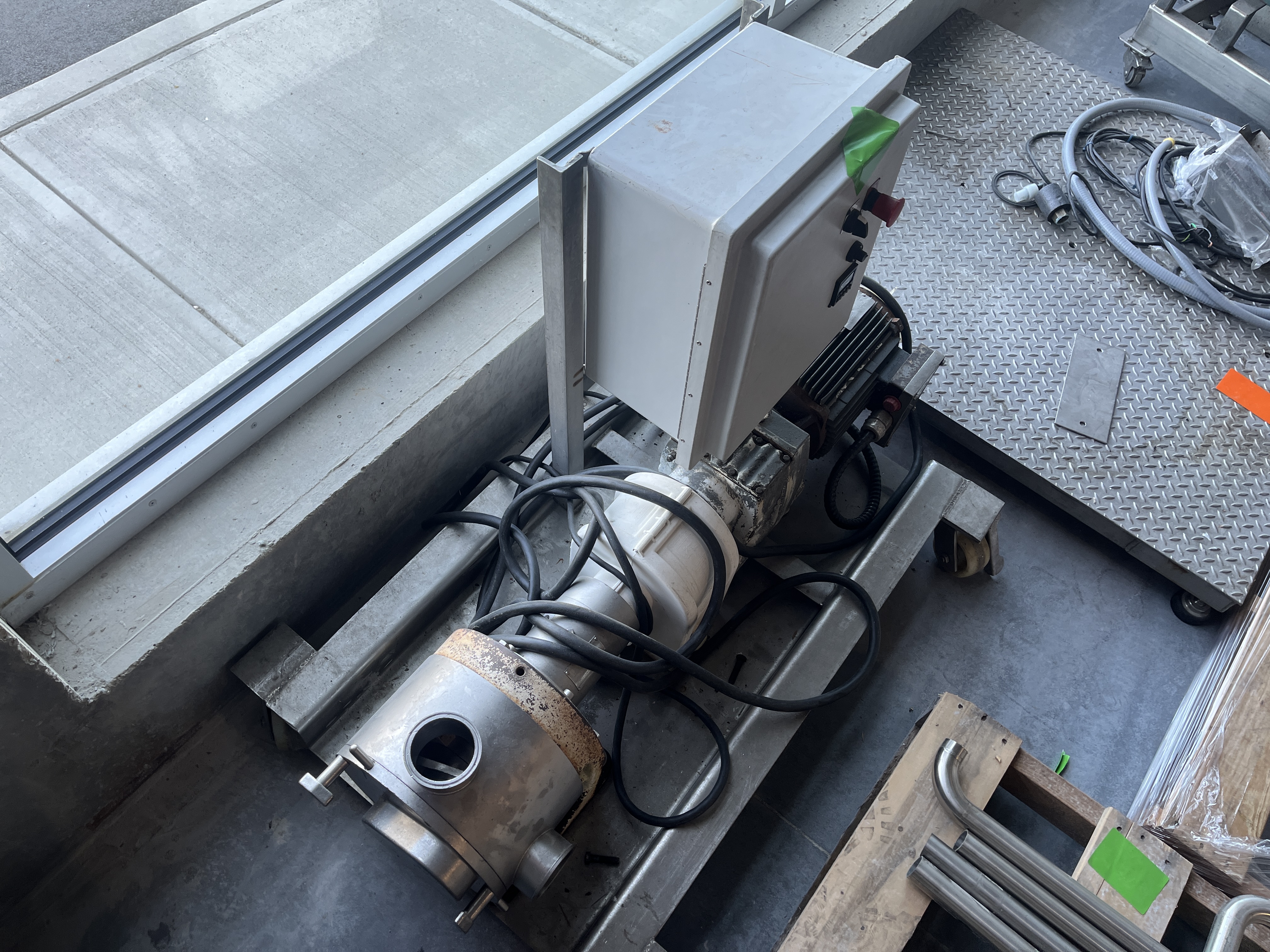 Used Sundyne Sine Pump