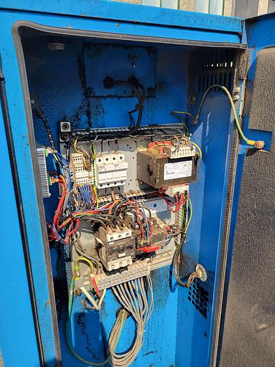 Used Hydrovane HVFR2B Rotary Screw Compressor