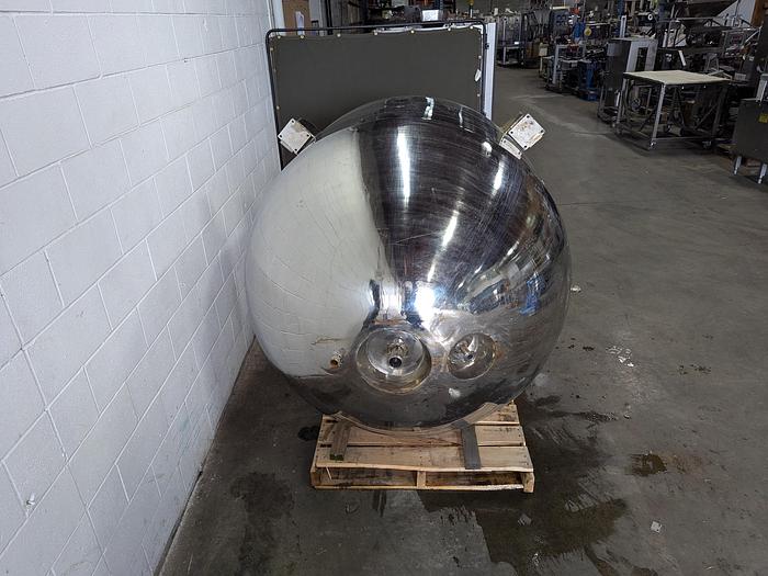 Used 300 Gal. Dual Agitation Mix Tank