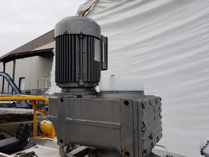 Used 250 Gallon SS Jacketed Kettle with Scrape Agitation