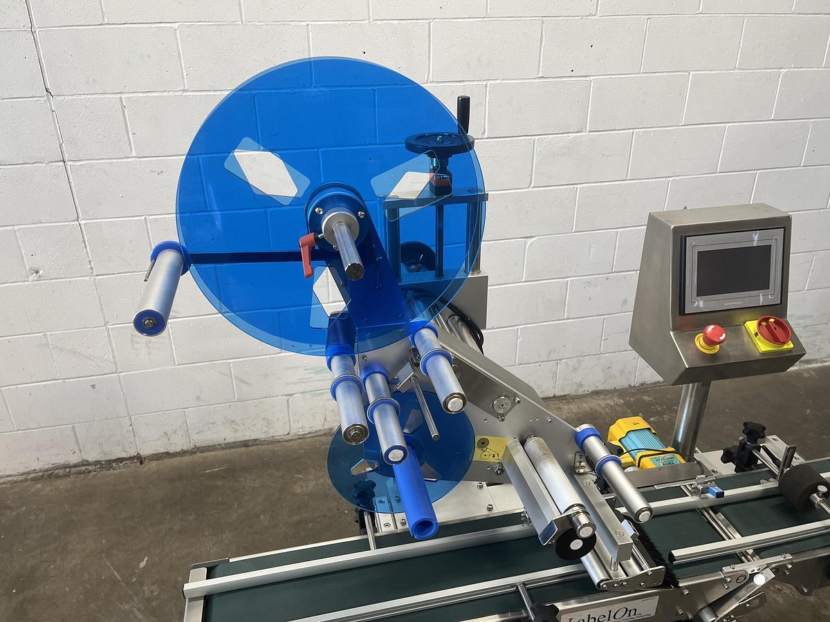 Used Label-on Basic 300 Labeling System