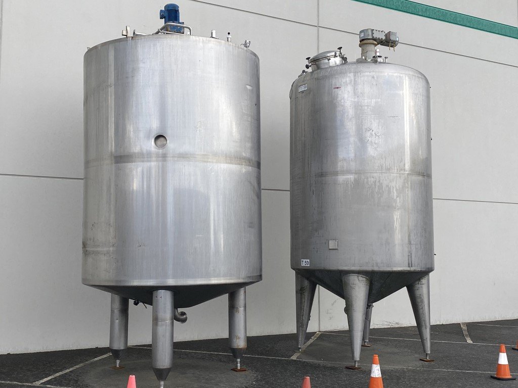 Used 11,500 Litre Dairy Tanks
