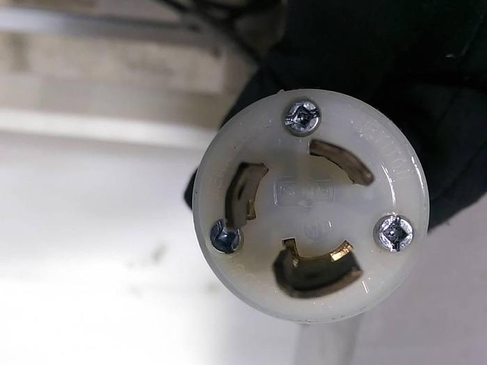 Used Loma IQ2 Metal Detector