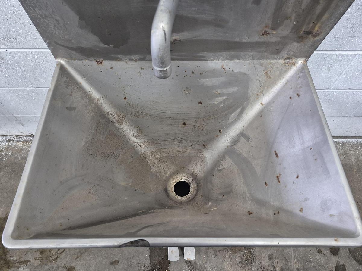 Used Roser SS Industrial Hand Wash Basin