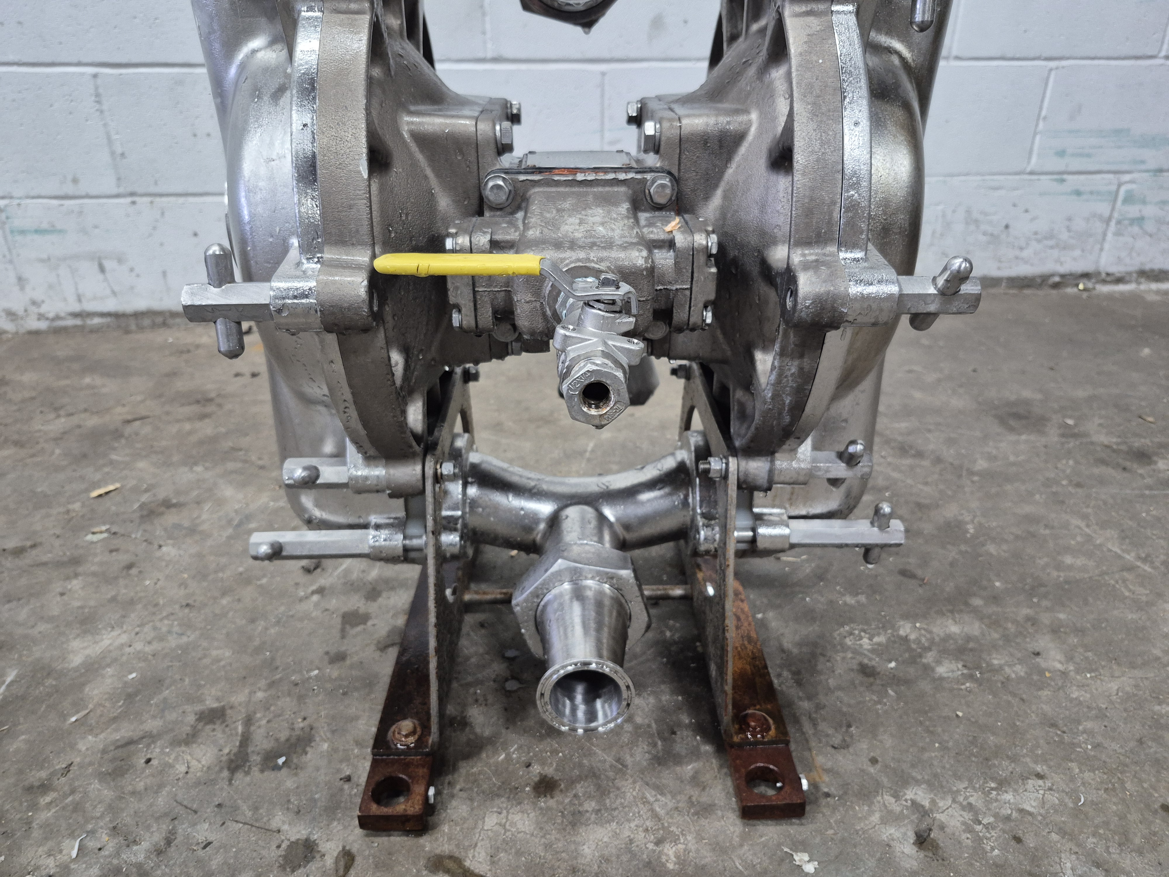 Used Sandpiper Air-Powered Double Diaphragm Pump