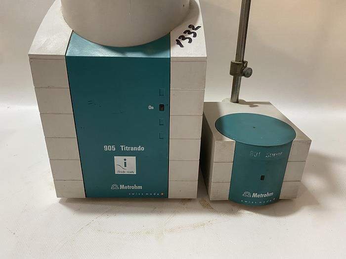 Used Metrohm 905 Titrando Titrator with Stirrer & Vessels