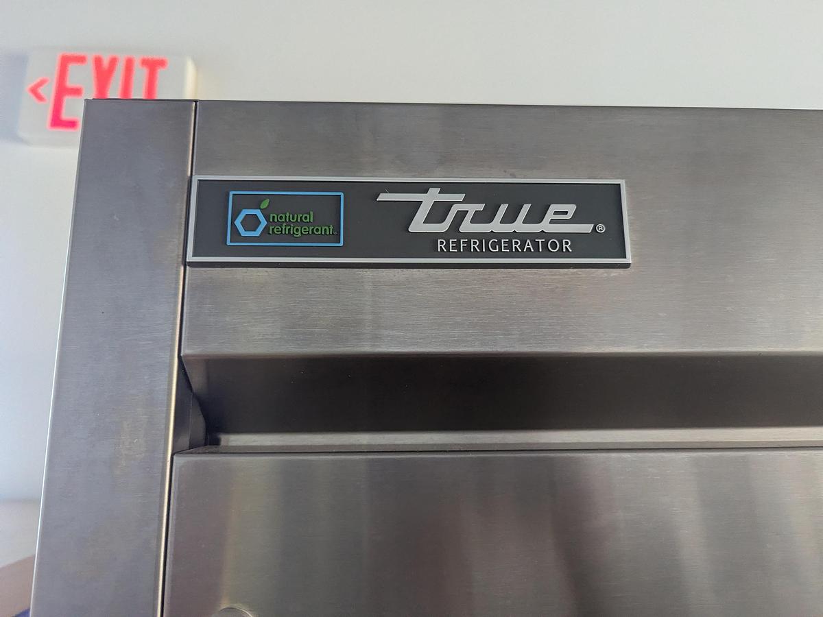 Used True T-23-HC Reach-In Refrigerator