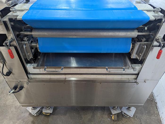 Used Rheon 4C496-7 Row Multiple Device-Transfer Conveyor