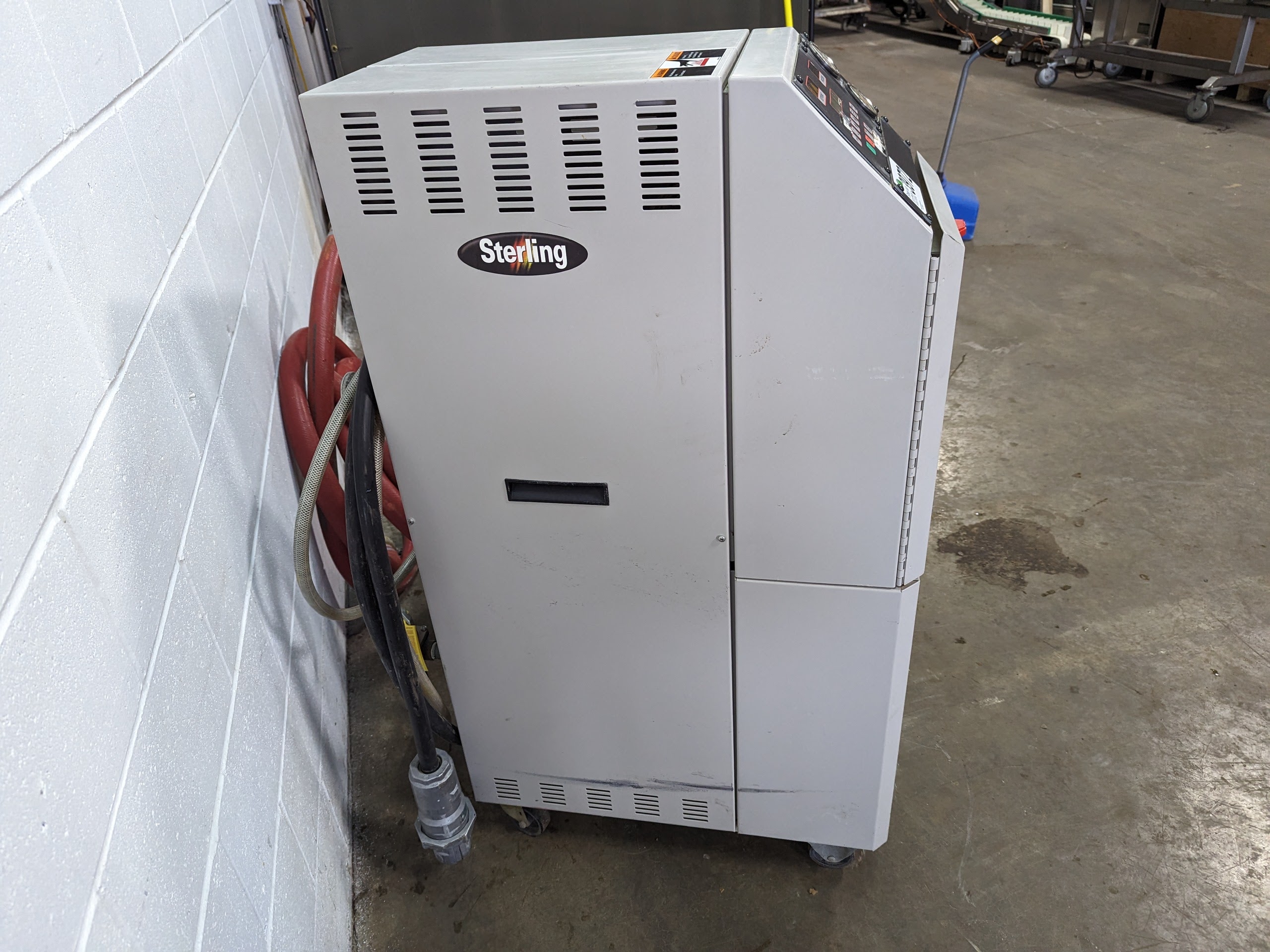 Used Sterling M2B2012-G Water Temperature Controller