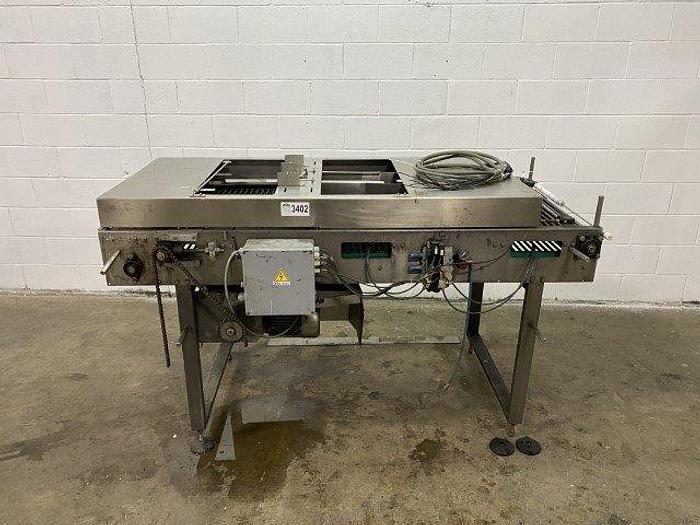 Used Ca.Ve.Co. 6'L Divert Conveyor