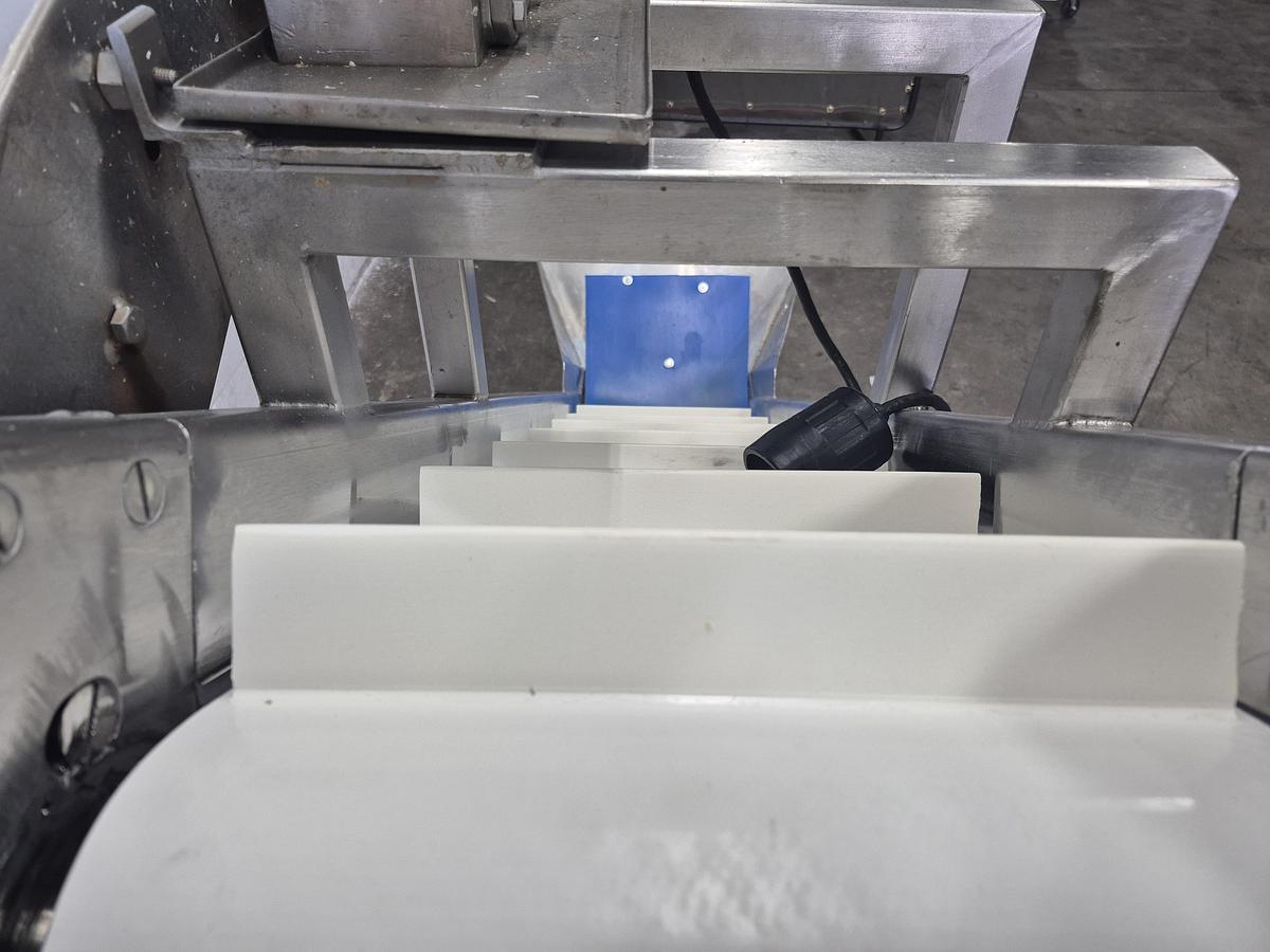 Used Incline Conveyor with Hopper