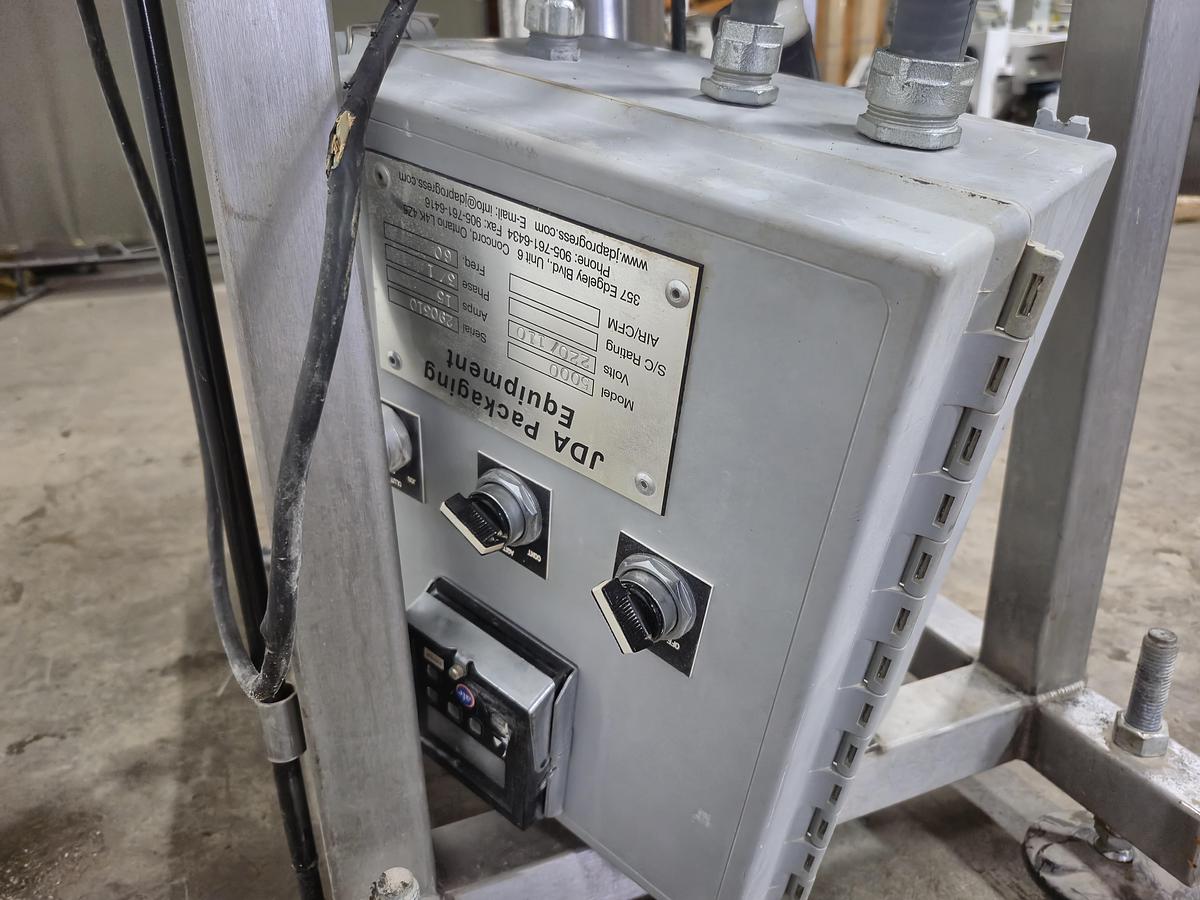 Used JDA Progress Model 5000 Piston Filling Machine