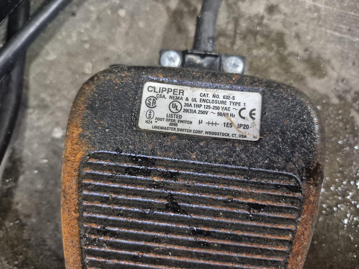 Used Auto-Labe Model 310 Hot Stamp Imprinter. 