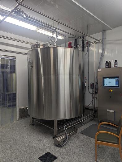 Used Cru 6,000L Holding Tank with Agitation