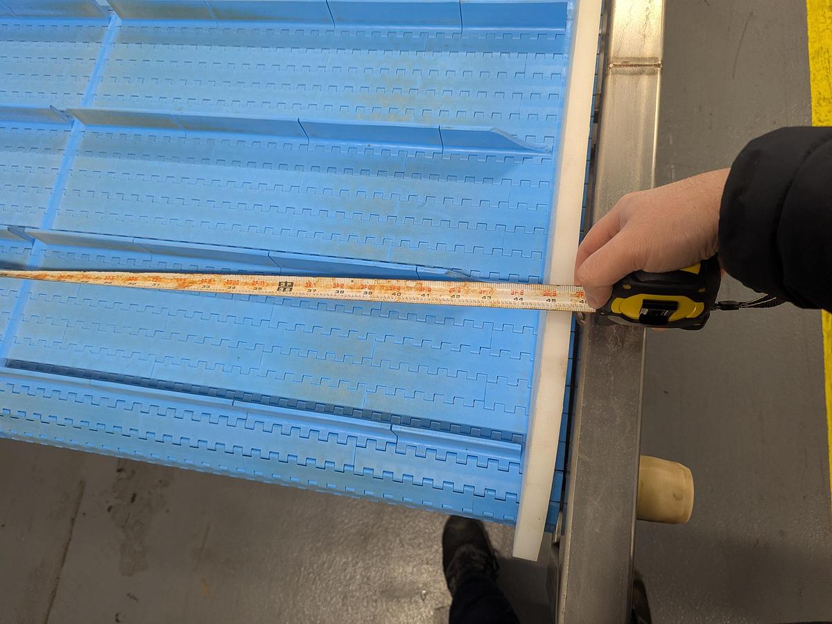 Used  Incline Cleated Conveyor