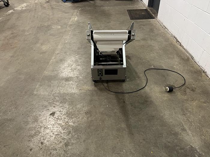 Used 2018 Honor Pack FC-900 Take-Away Incline Conveyor