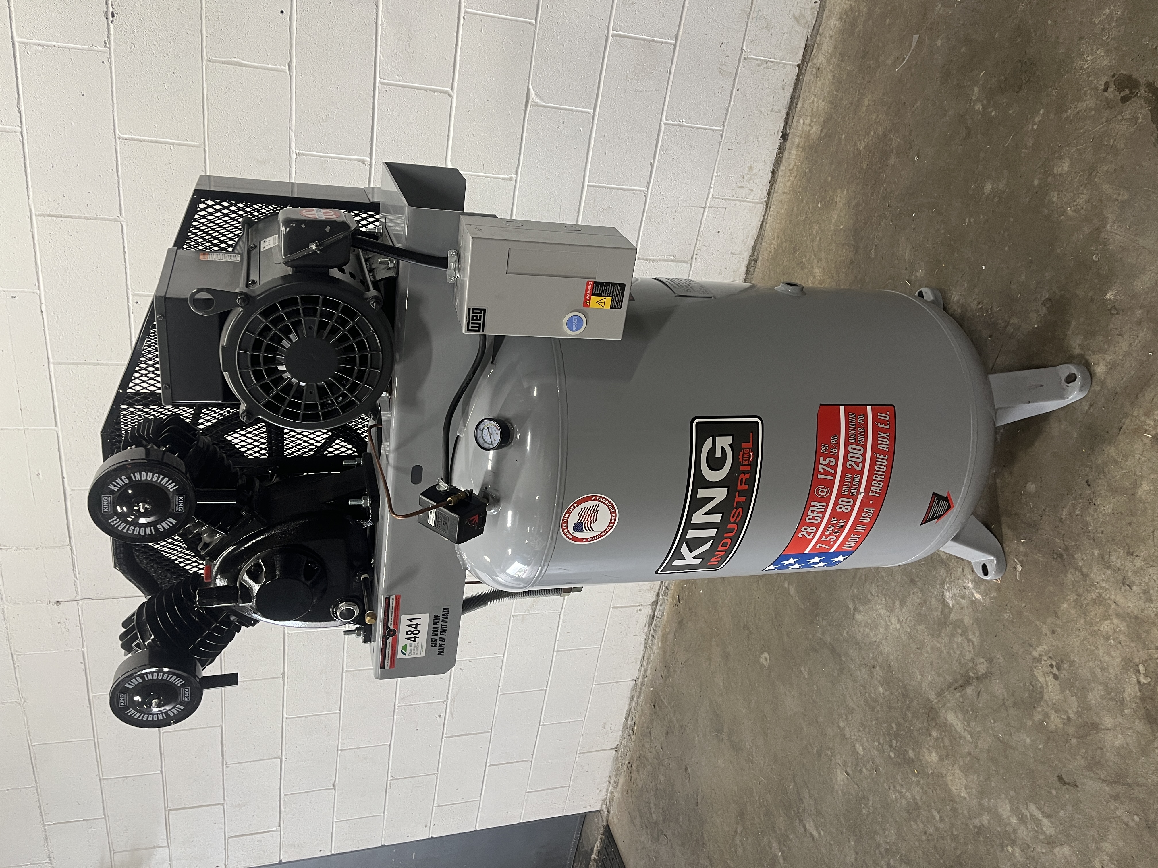 Used King 7.5hp Vertical Air Compressor