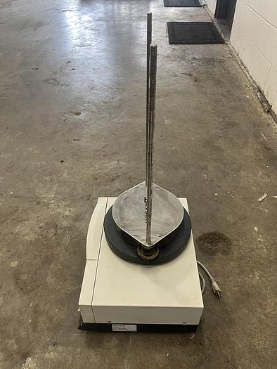 Used RETSCH AS 200 Basic Sieve Shaker