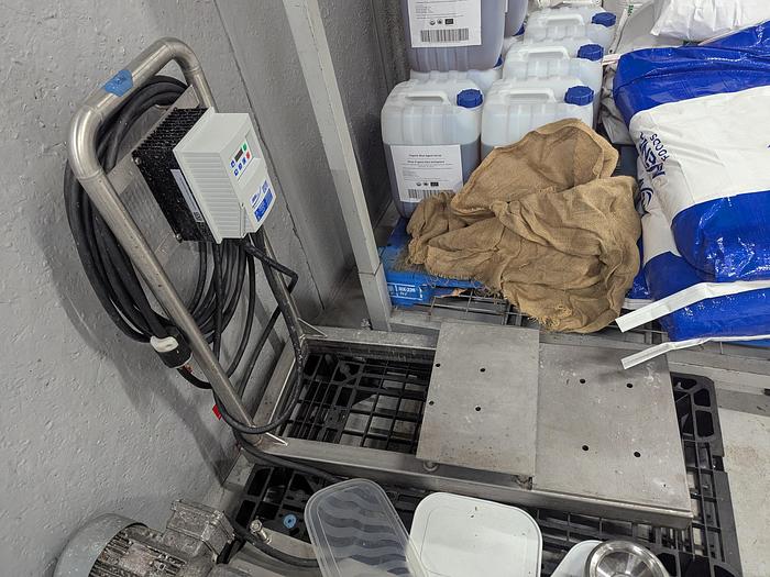 Used Waukesha 045 U2 PD Pump with Cart